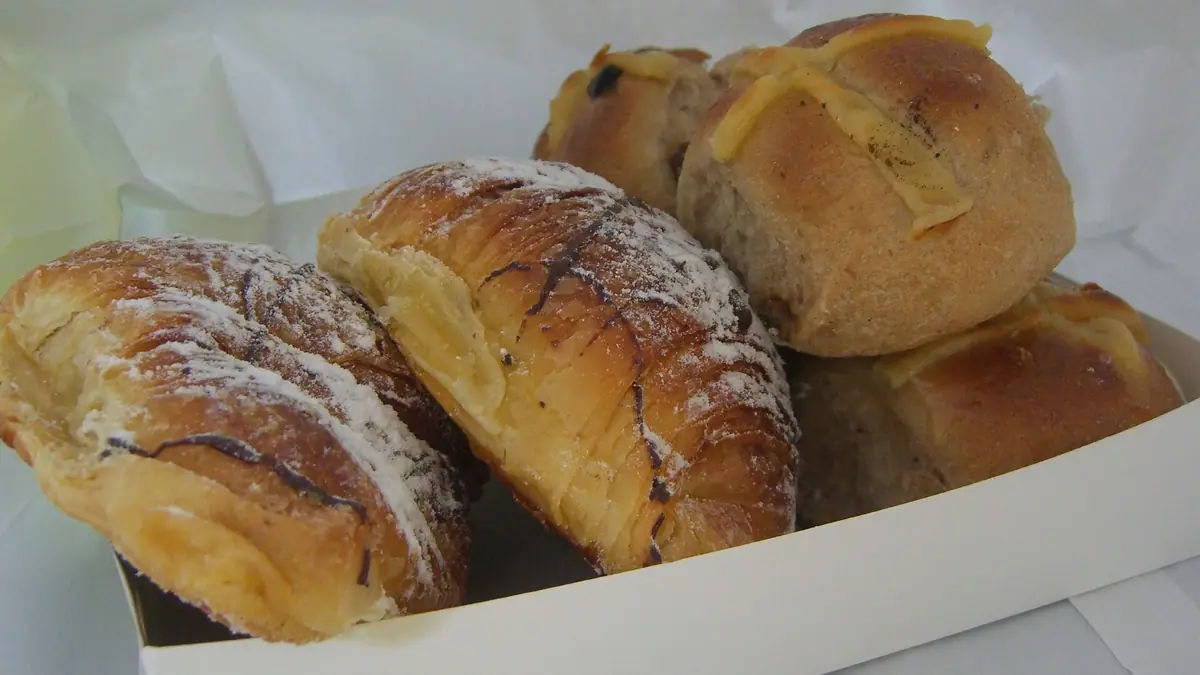 Rosa Farine Patisserie – patisserie in Saxmundham town centre